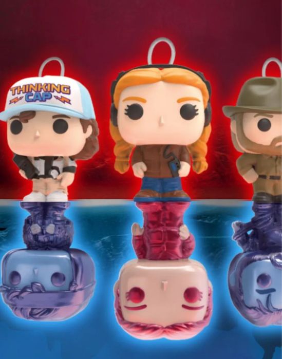 киндер джой очень странные дела