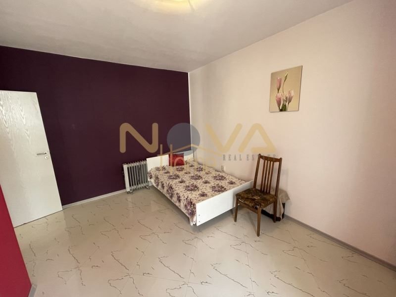 Продава се Тристаен апартамент в Варна, Бриз - 108 кв.м за 940 €/кв.м - Снимка #7