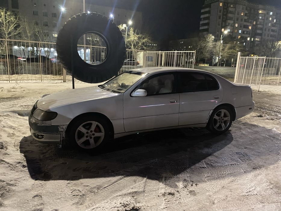 Продам тойоту Arista