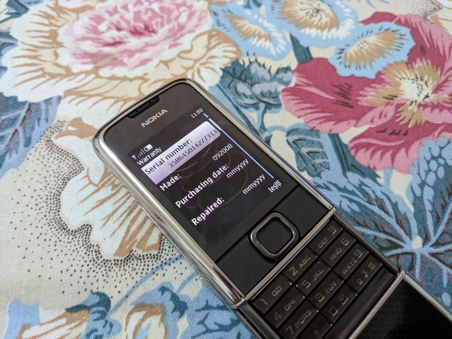 Nokia Carbon Arte 4GB