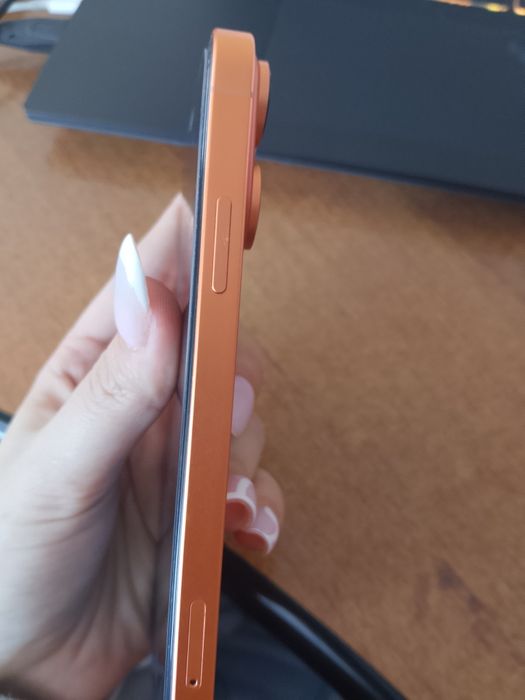 Продам IPhone xr 10