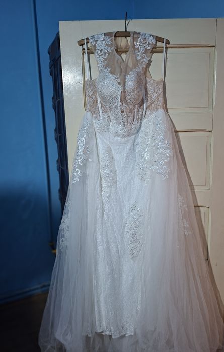 Rochie de mireasa noua