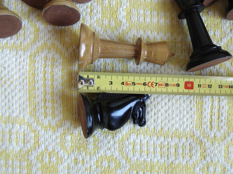 Бакелитови фигури за шах