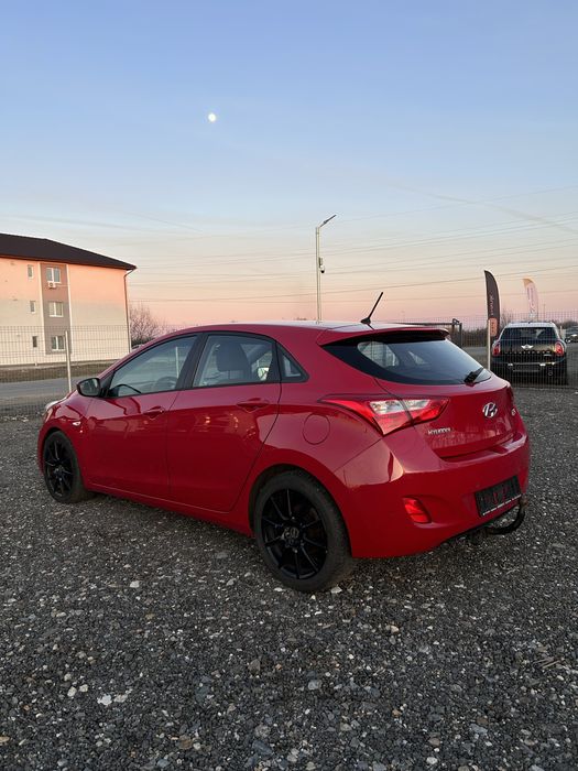 HYUNDAI i30 2013 — imagine 4