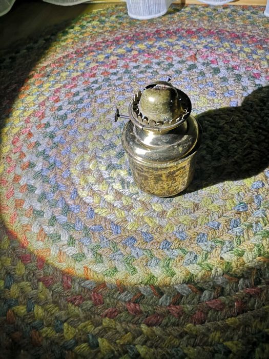 lampa pe gaz , metalica