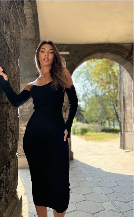 рокля рипс Fashion House