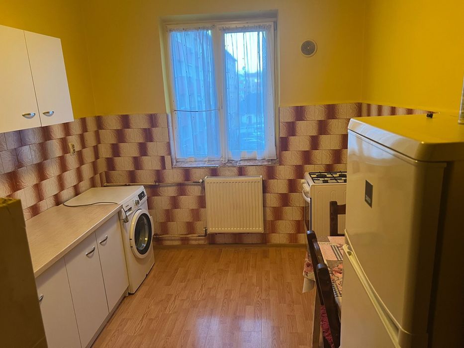 Proprietar, vand garsoniera zona UMT