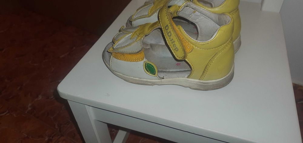 Sandale din piele DD Step marimea 25