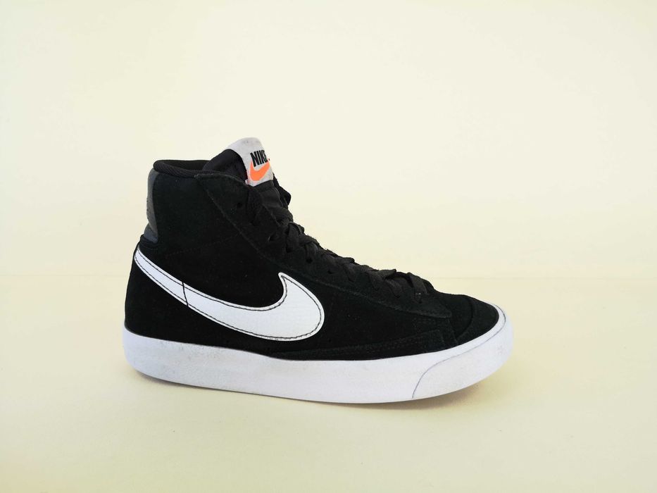 Ghete Adidasi dama copii  35 36  NIKE AIR FORCE  PIELE - Indonesia EX+