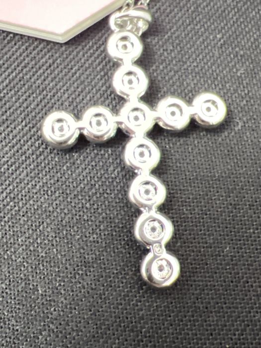 Pandantiv Insigne