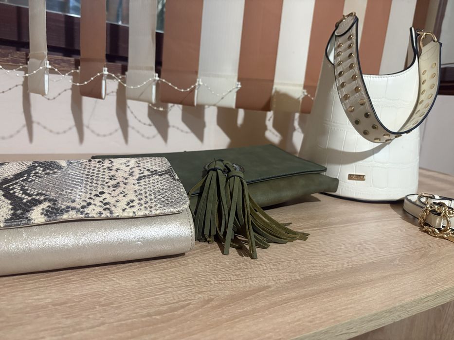 Продавам чанти нови.