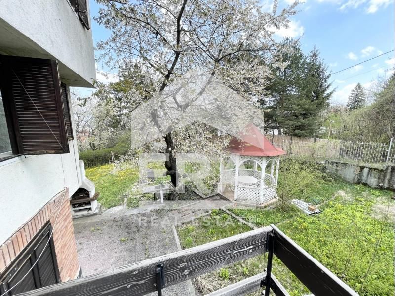 Продава се Къща в София, Симеоново - 1610 кв.м за 528 €/кв.м - Снимка #11