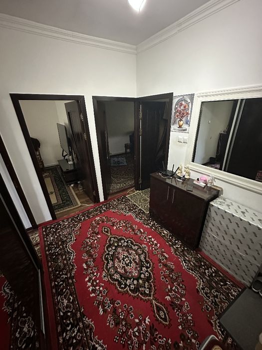Продаëтся своя 3× квартира в Чирчике