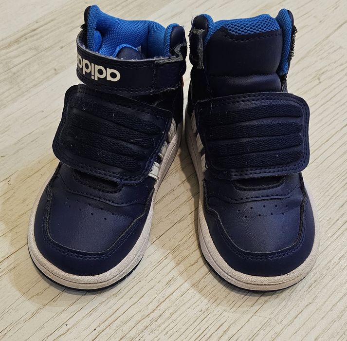 Детски обувки Adidas