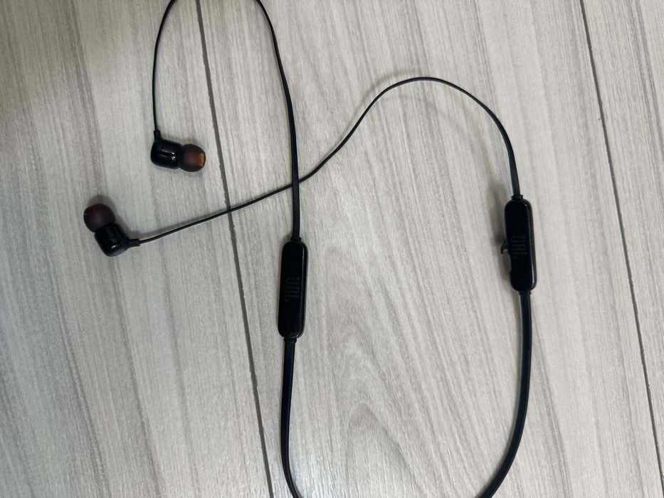 Casti JBL tune 110BT