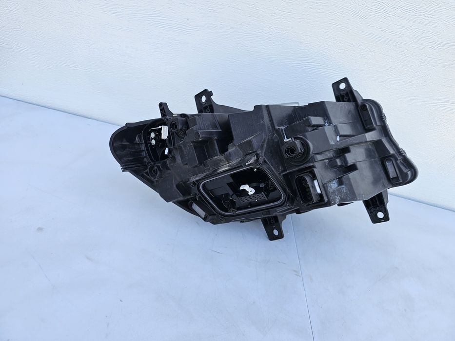 Far stanga original Mercedes Sprinter W907 Full Led