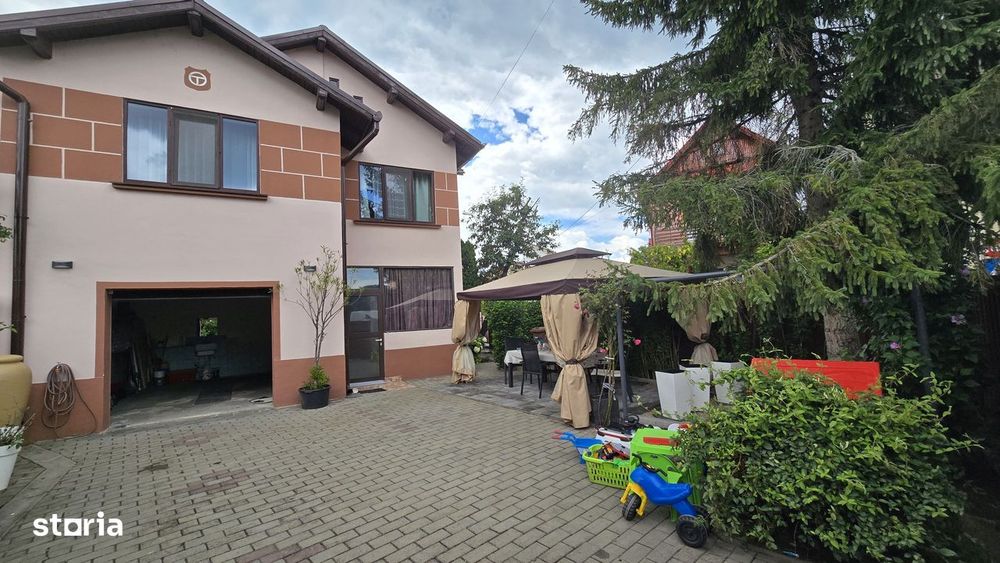 Casă cu 5 camere
