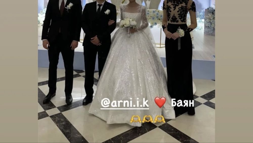 Свадебное платье