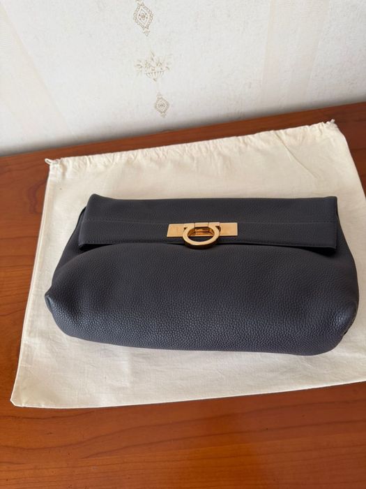 Новая сумка salvatore ferragamo