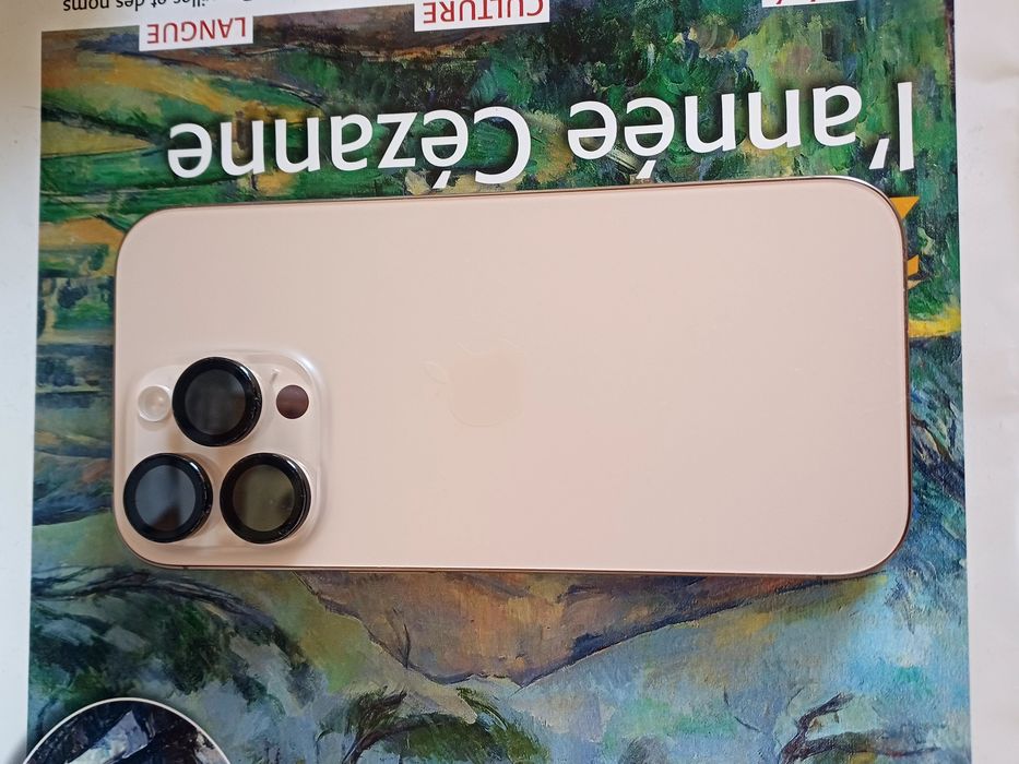 iPhone 16 pro Desert Titanium 128 GB