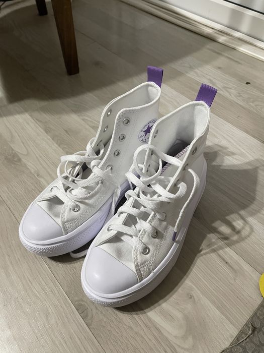 Vand adidasi Converse dama