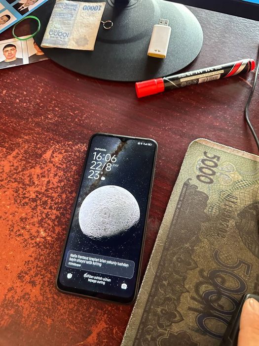 Poco m5 ideal holatda