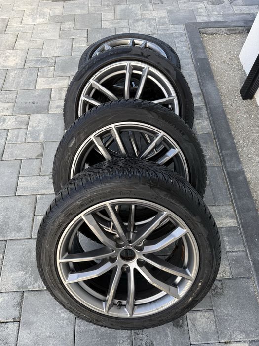 Jante originale BMW seria 5 (G30,G31) R18 M664 Anvelope iarnă