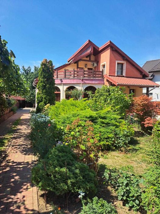 Casa in zona Lic. Pedagogic