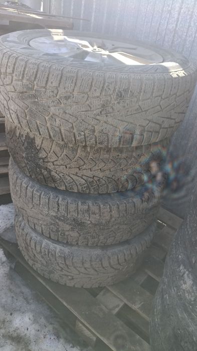 Продам диски R16 на зимних и летних комплект