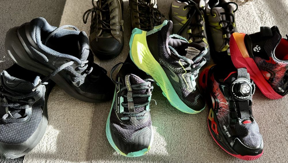 Спортни обувки, маратонки номер 32, 33 и 34