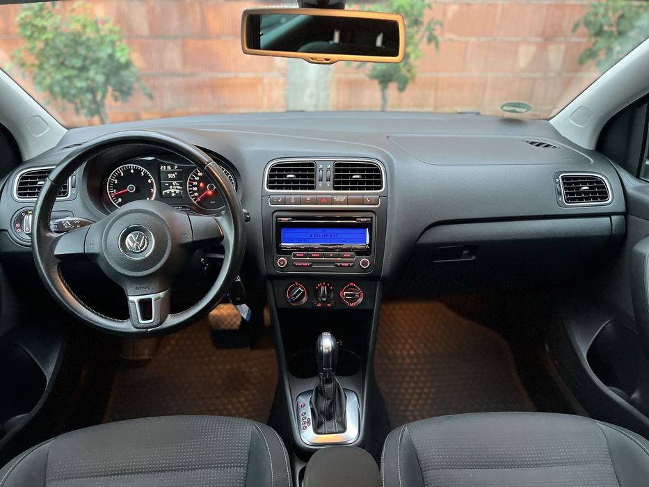 Volkswagen Polo  Cutie Automata DSG  1.4 Benzina  Xenon  Led  Import Germania