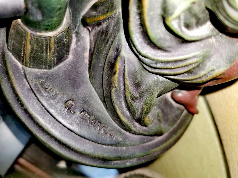 Антикварна Ар Нуво настолна лампа фигура дизайн Муро / copy A Morea