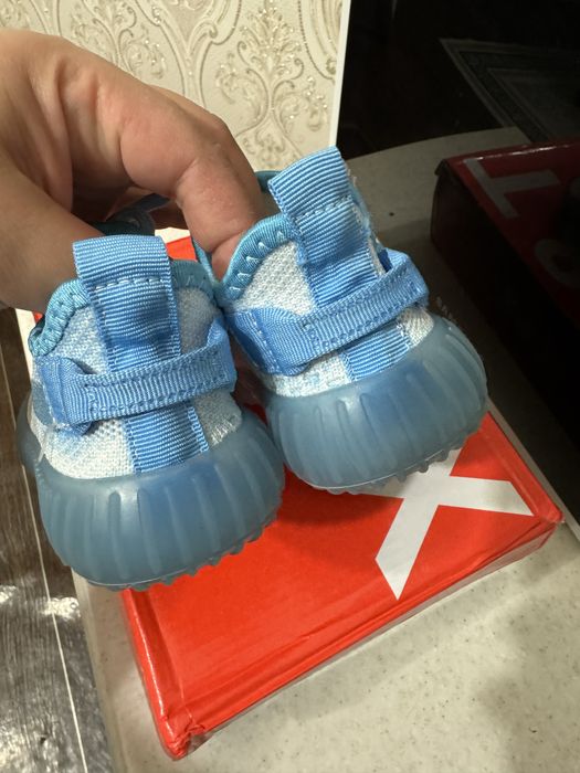 Yeezy kids дёшево