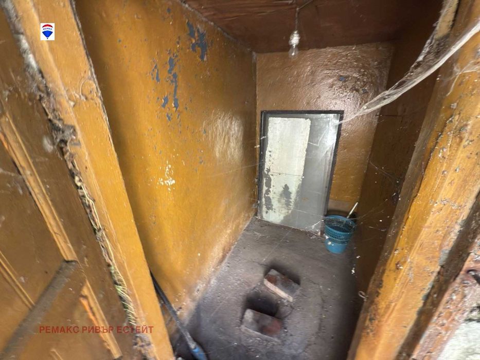 Продава се Къща в Русе, Център - 65 кв.м за 1384 €/кв.м - Снимка #10