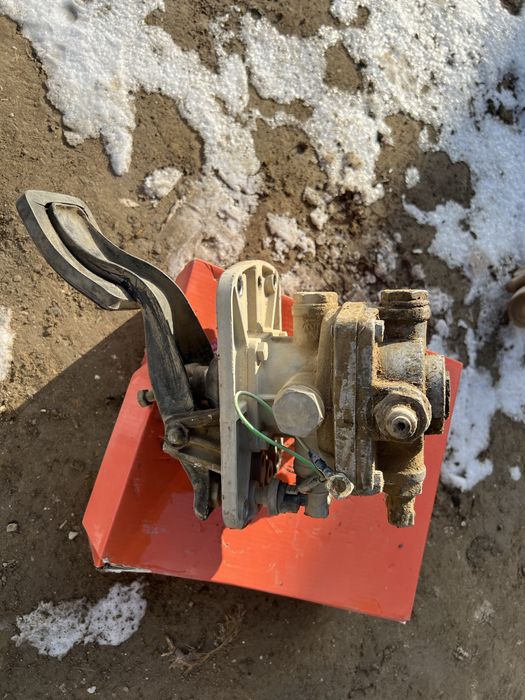 Тормозной педал на камаз евро 2