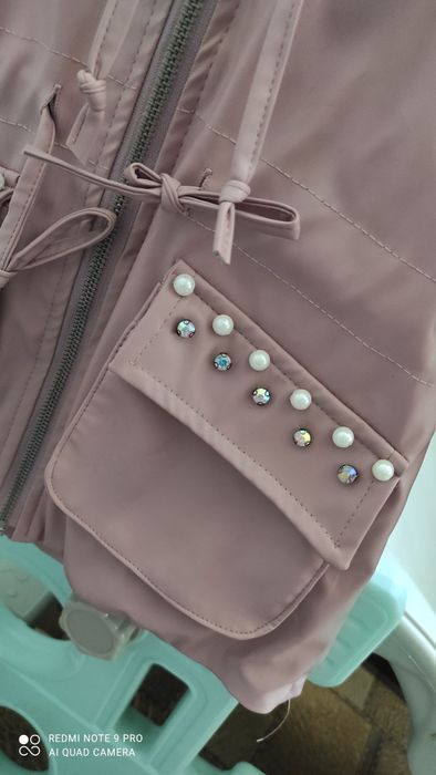 Продается весенне осенняя курточка