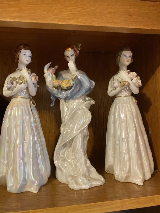 Statuiete portelan