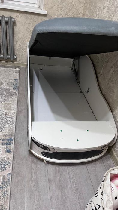 Продам деский кровать