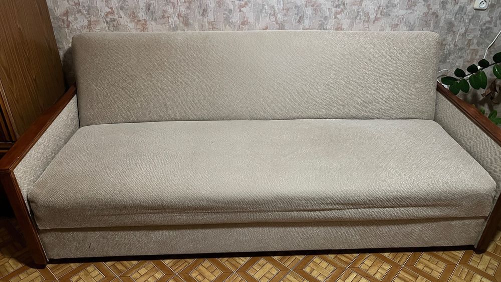 Продам мебель срочно