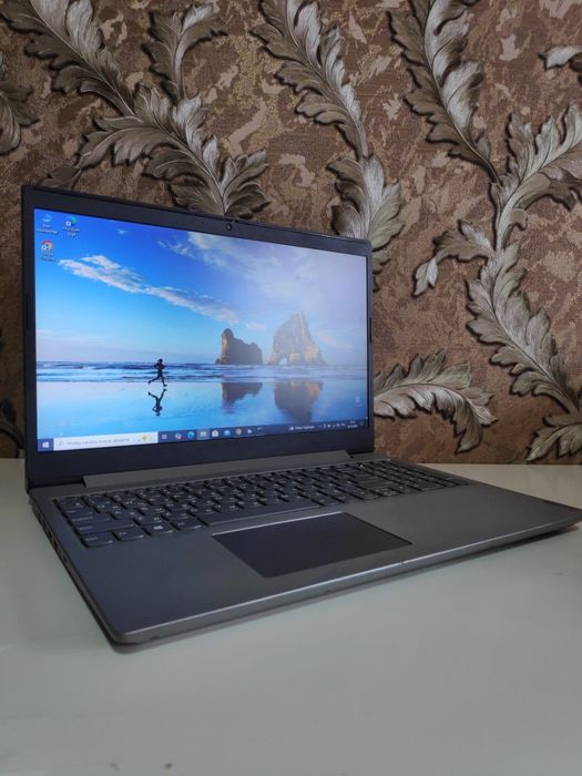 Ноут Ryzen 5 3500, SSD + HDD