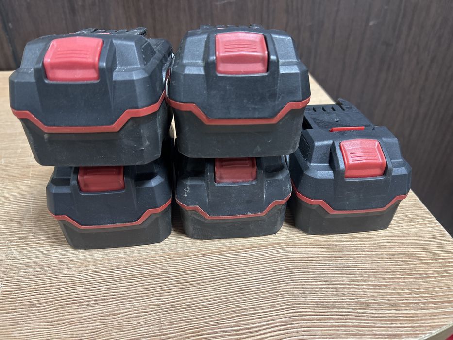 Бокс батерии 4 А parkside