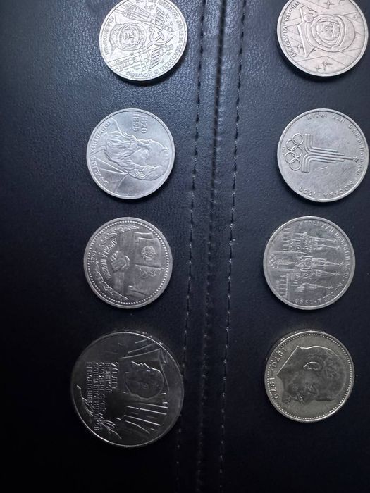 Asl SSSR va 1800-yillardagi tangalar to‘plami sotiladi