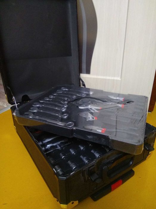 Продаю набор инструментов Wellerman 187 предметов