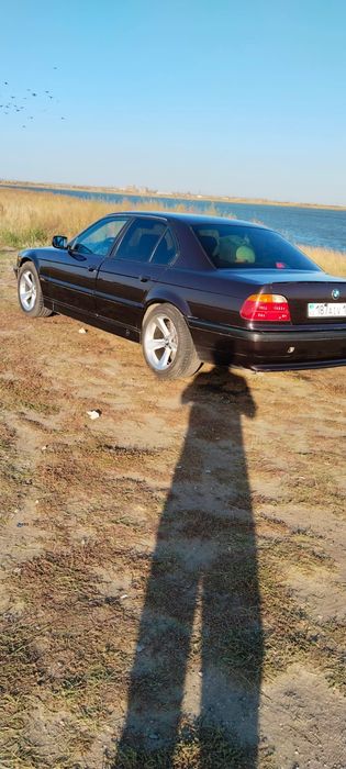 Продам BMW-7. Е-38