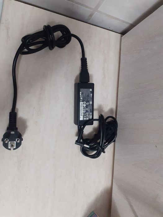 Alimentator Încărcător HP 19,5V 2,31A
