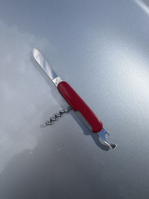 Victorinox Швейцарско ножче