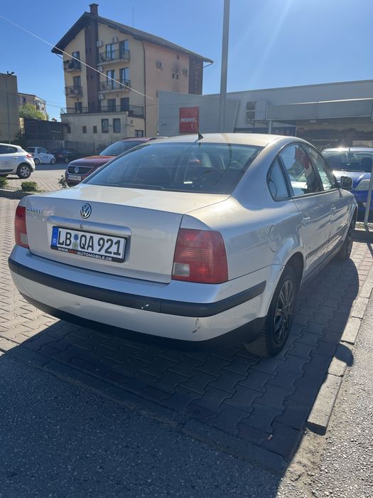 Vand vw pasat b5 1.6 benzina automata