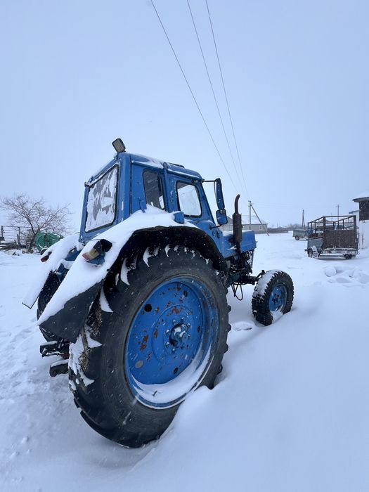 Мтз трактор с куном передний мост рабочии