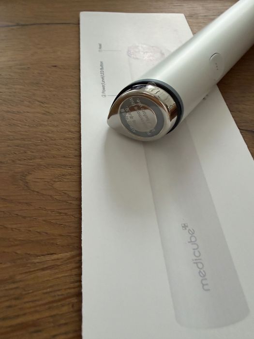 НОВ MediCube Age-R Booster Pro Mini