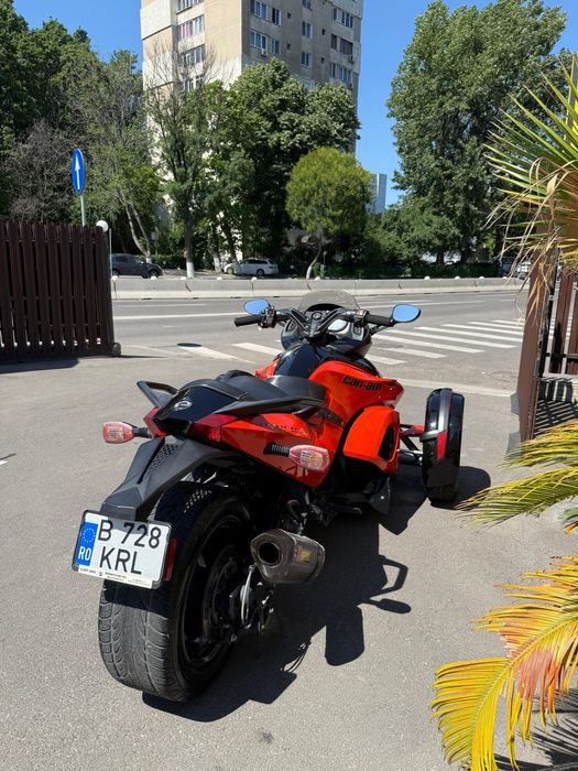 Can Am Spyder RSS 2014 semiautomat